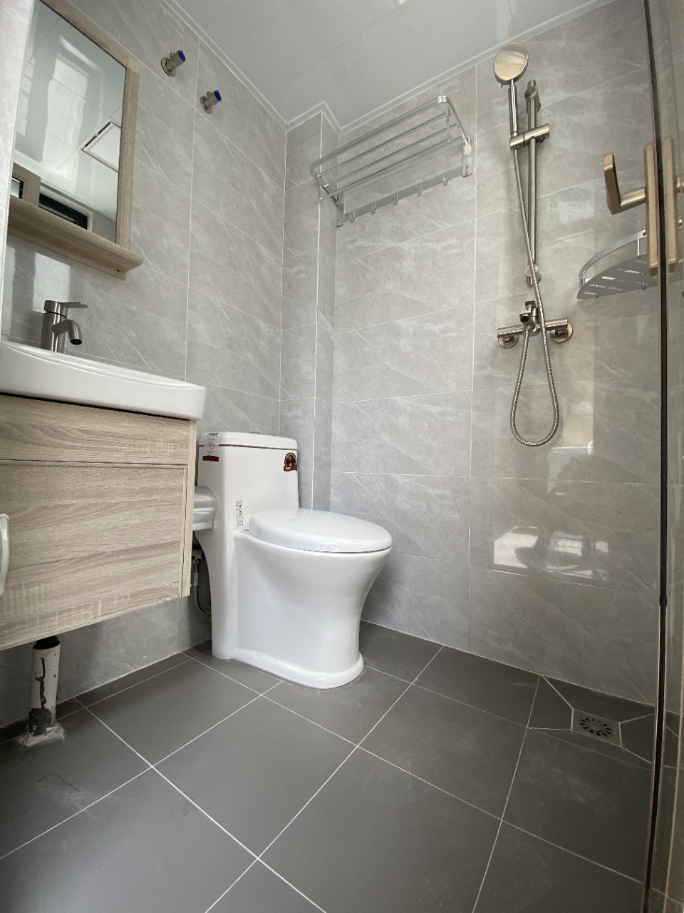 1745204632988019.jpg 306cb6542f830da3cb710a2bf3f347d3.jpg