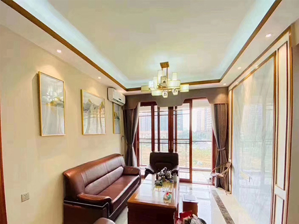 大朗5棟花園房帶車(chē)庫(kù)天然氣4880元/平米任選