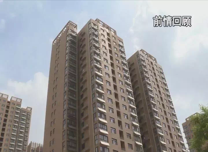 一個(gè)車位的價(jià)錢(qián)基本上能買(mǎi)輛不錯(cuò)的車