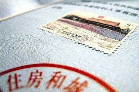 還應該按照銷售不動產(chǎn)稅目進行征收營業(yè)稅