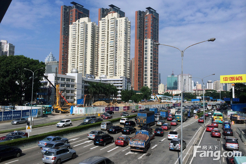 進入便是中海鹿丹名苑的文化活動中心