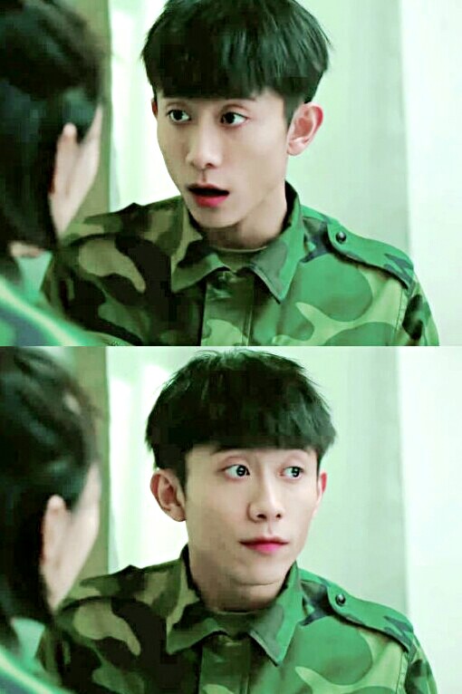 小時候張一山住在附近胡同的大雜院