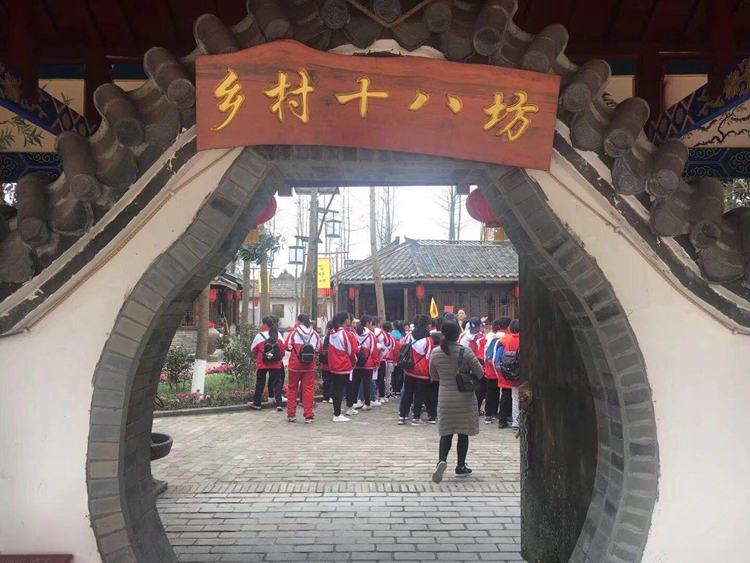 全力推進棚改項目回遷房建設