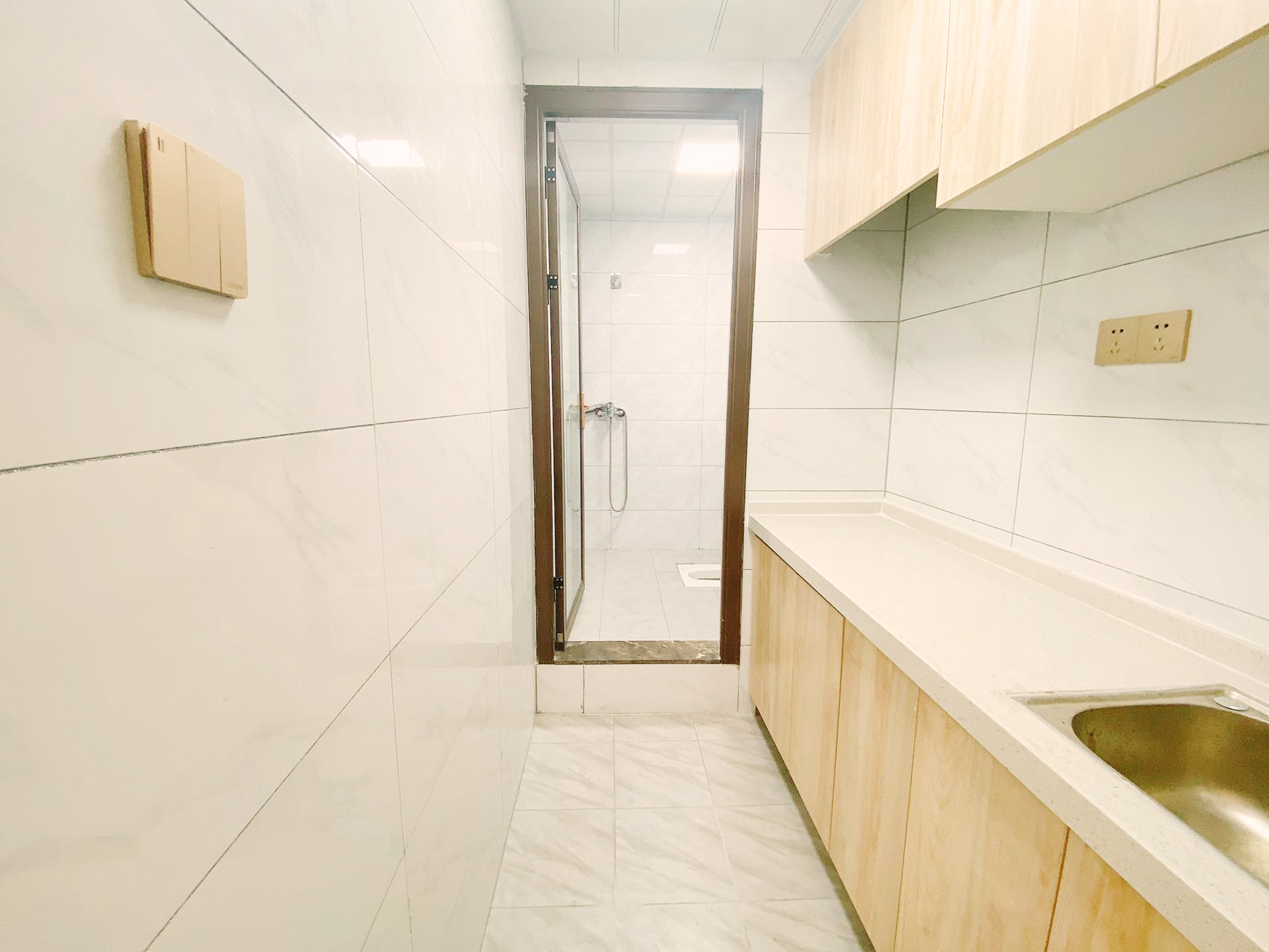 深圳石巖小產權房| 蔚藍花城 ，34.8萬/套